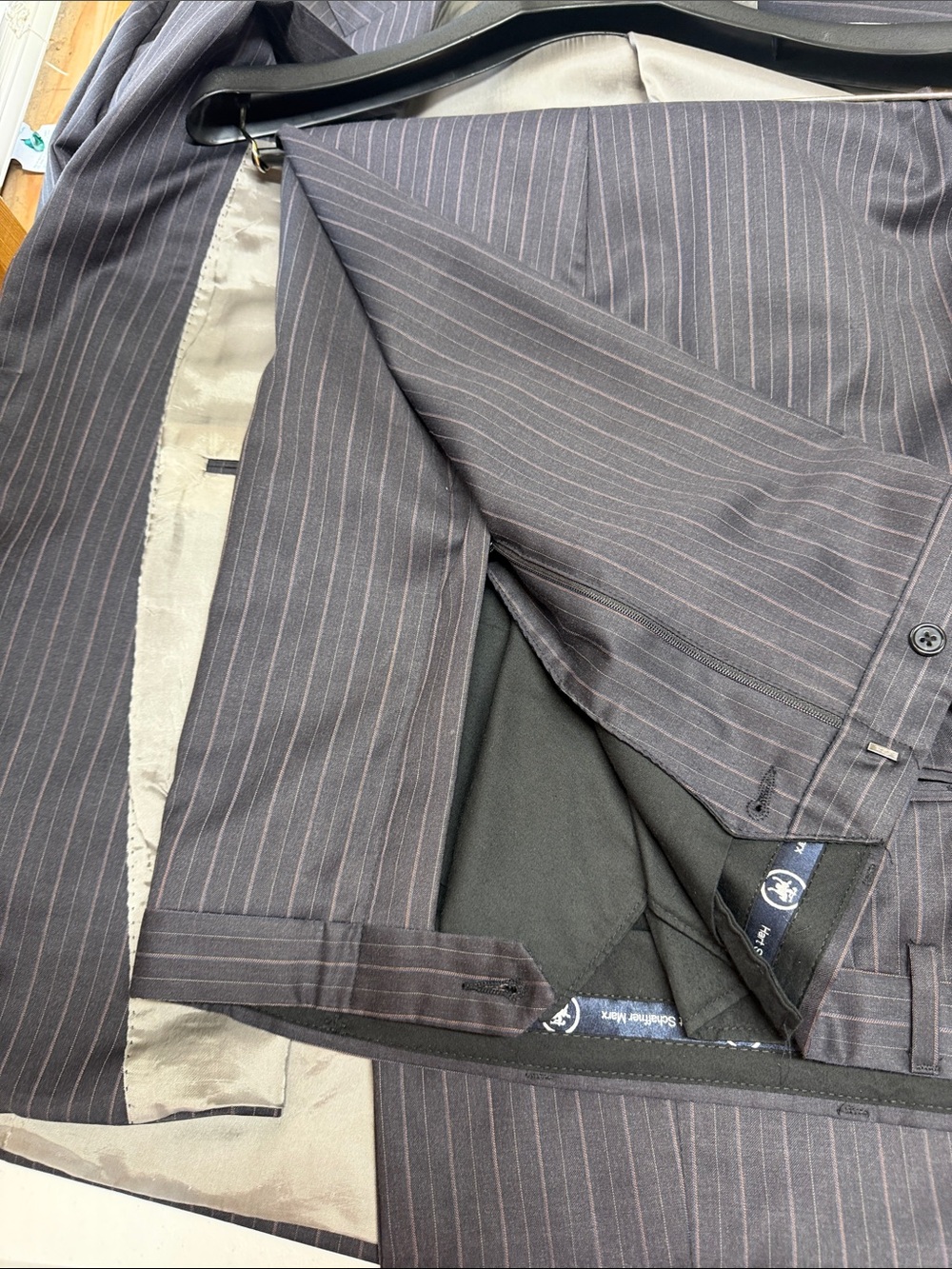 Hart Schaffner Marx Black& stripped Gray/purple suit(size 46x46x37) - Picture 9 of 14